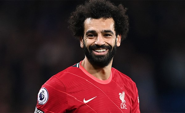 “دايلي ستار”: محمد صلاح قد ينضم لمنافس ليفربول إذا لم تتم تلبية مطالبه