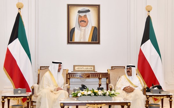 ولي العهد مستقبلاً رئيسي السلطتين ووزير الدفاع