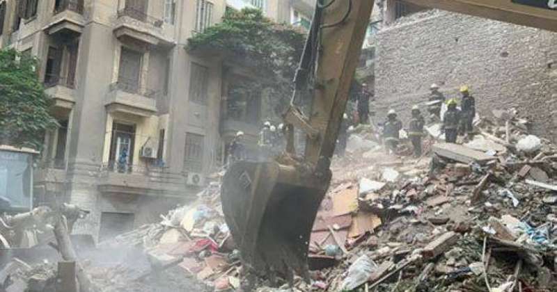تسجيل عدد من الضحايا بعد انهيار مبنى من 5 أدوار في القاهرة