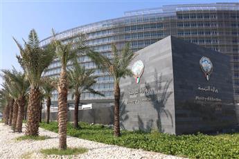 التربية: التزام المكلفين بعملية الاختبارات والمراقبين والملاحظين بالإجراءات والضوابط الخاصة بلائحة الغش