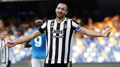 كيليني يعلن انتقاله إلى لوس أنجلوس الأمريكي