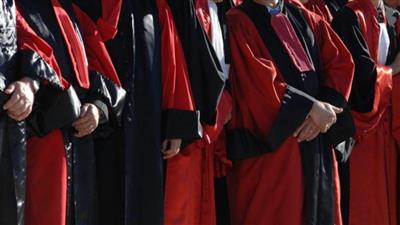 تونس.. القضاة المعفيون يخوضون إضراب جوع