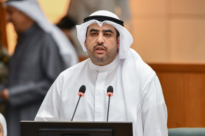 وزير المالية: في حال كان هناك عجز في الخزانة العامة لا أملك أي خيار لتوزيع هبات أو منح أو عطايا