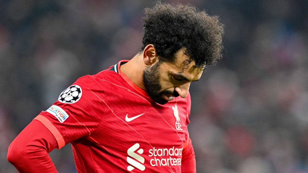 من صاحب اليد العليا في مفاوضات صلاح وليفربول؟