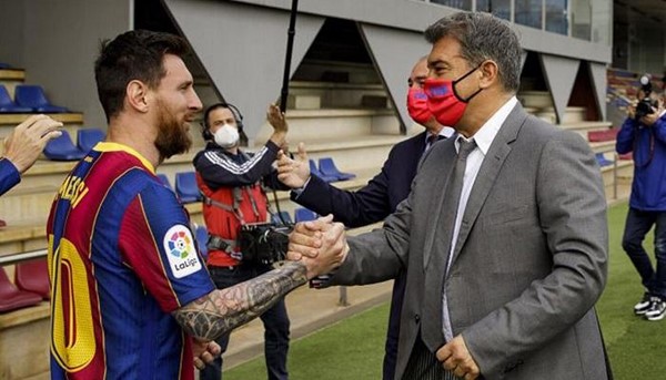 لابورتا يريد ميسي في برشلونة
