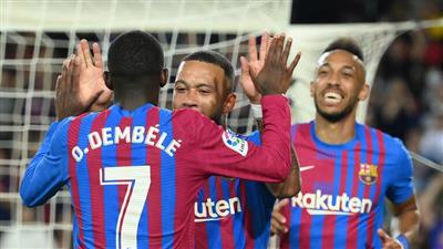 رسميا.. برشلونة يجدد عقد نجمه ديمبيلي