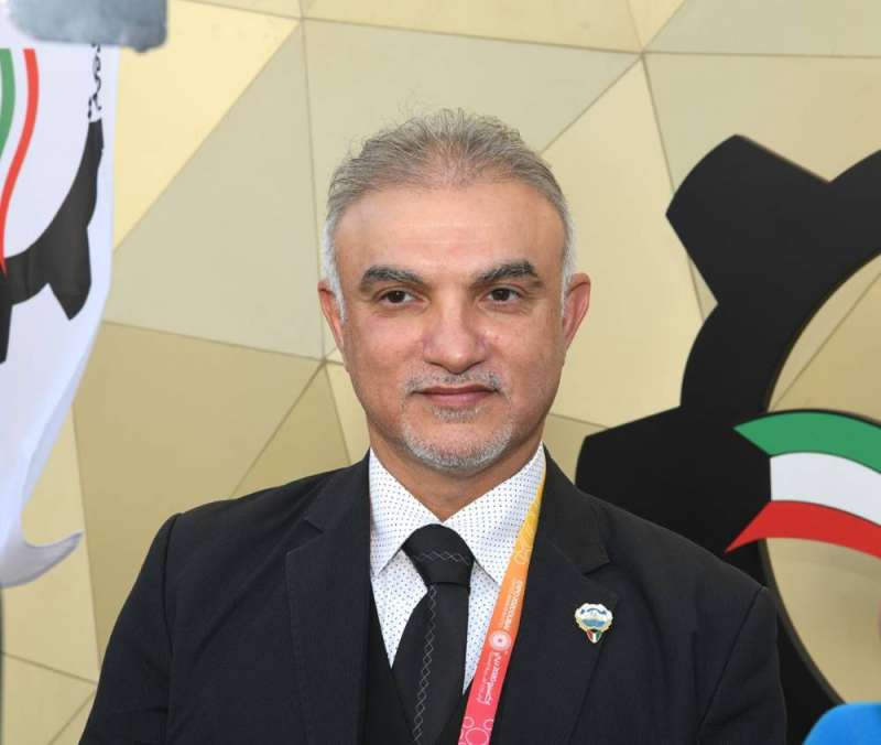 وزير التجارة يُحيل مدير هيئة الصناعة إلى التقاعد