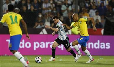 إلغاء مباراة البرازيل والأرجنتين في تصفيات المونديال