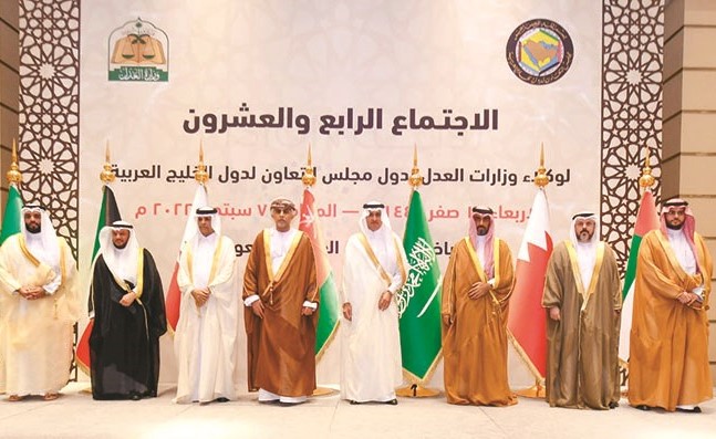 لجنة وكلاء وزارات العدل في دول مجلس التعاون ناقشوا «تسليم المتهمين»