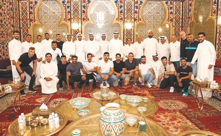 الشاهين يحفز «أزرق الصالات» قبل انطلاق «الآسيوية»
