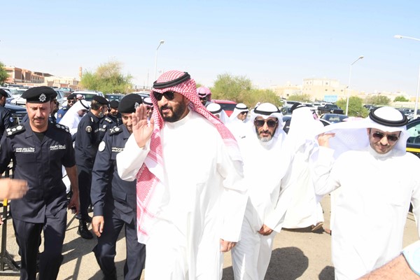 رئيس الوزراء بالإنابة يبدأ جولته التفقدية لمتابعة سير العملية الانتخابية على الدوائر الخمس  #انتخابات_2022