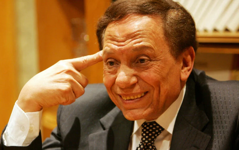 شاهد أول ظهور للفنان عادل إمام بعد شائعة إصابته بالزهايمر
