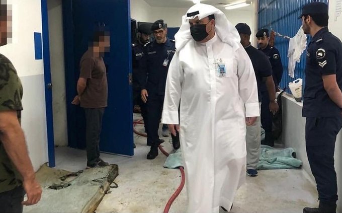 وكيل #وزارة_الداخلية تفقد موقع حريق #السجن_العمومي