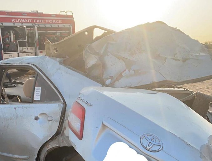 وفاة مواطن وإصابةمواطنان آخران بانقلاب وتصادم