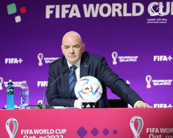 إنفانتينو: أوضاع العمال في قطر أفضل من المهاجرين بأوروبا..ومونديالها سيكون الأنجح #مونديال_قطر_2022 #قطر_رفعتوا_الراس