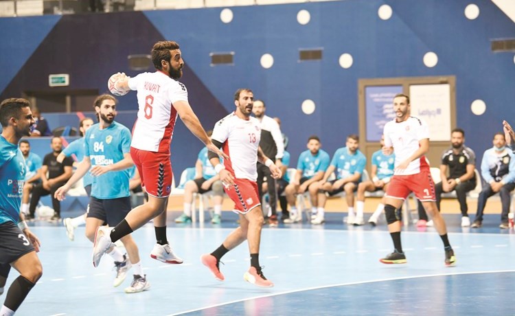 «الأبيض» و«السماوي».. صراع على صدارة «اليد»