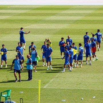 الأزرق يواجه لبنان وديا ضمن معسكر الإمارات