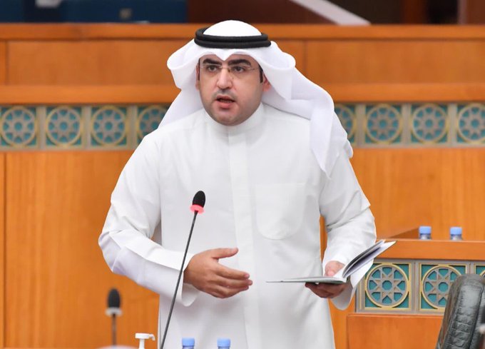 عبدالكريم الكندري: إذا كانت لدى جامعة الكويت رغبة وقدرة على فتح فروع لها في الخارج فمن الأولى أن تغطي المناطق الشمالية والجنوبية في البلاد وتفتح بها الفروع اللازمة لخدمة المواطنين