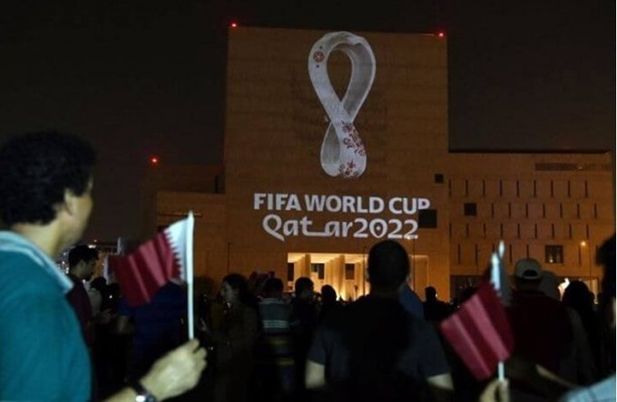 رسمياً.. #الفيفا يحظر بيع المشروبات الكحولية في #مونديال_قطر_2022