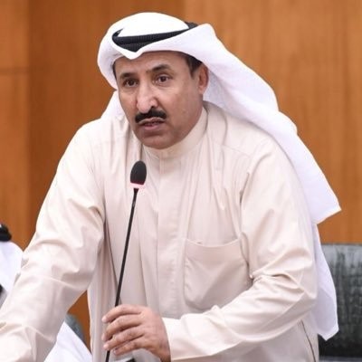 سعد الخنفور يسأل جميع الوزراء عن سبب التأخر في إصدار قرار صرف البدل النقدي للإجازات