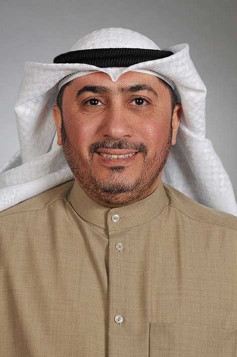 هاني شمس يقترح تخفيف ساعات ومواعيد العمل الرسمية والإعفاء من التبصيم مؤقتاً لبعض الحالات