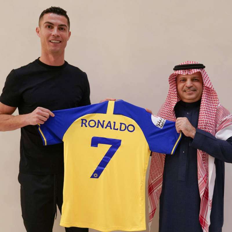 تعرف على اول تصريح لرونالدو بعد التوقيع لـ «النصر»
