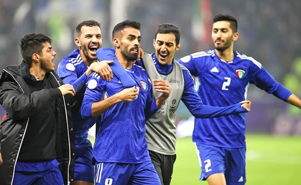 «الأزرق» في مواجهة البحرين.. الفوز و التأهل