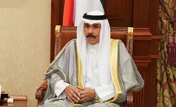 الأمير يعزي الرئيس الإيراني بضحايا الزلزال الذي ضرب مدينة “خوي”