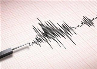 زلزال بقوة 7.6 درجات يضرب إندونيسيا