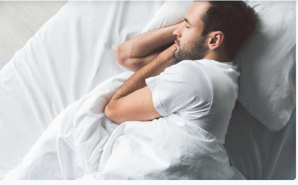 النوم العميق يسمح بالتعافي البدني.. وتقوية الذاكرة