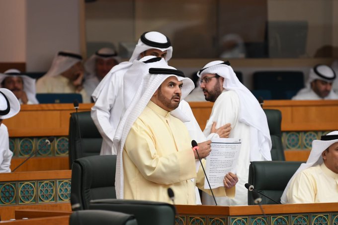حمدان العازمي: الواضح لدينا أن الحكومة غير موافقة على ⁧إسقاط القروض⁩ التي مضى عليها 13 سنة..والهبات توزع للخارج