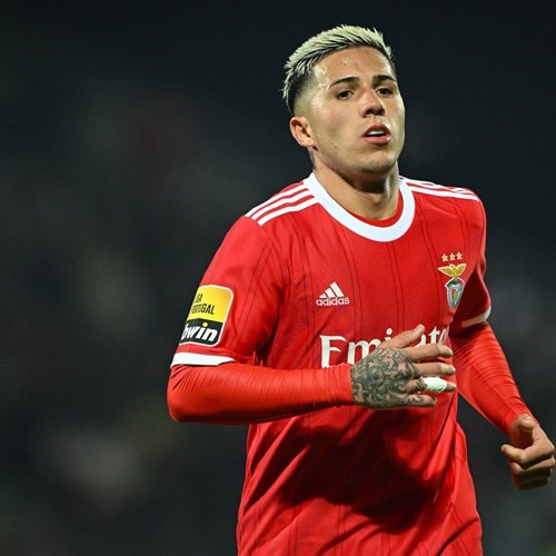 الأندية الإنجليزية تكتسح الانتقالات الشتوية بمليار دولار