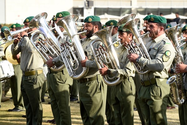 فرقة الحرس الوطني الموسيقية تقدم معزوفات عسكرية بمركز «جابر الثقافي»