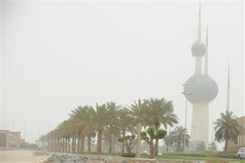 طقس معتدل وغائم نهارًا بارد ليلًا.. والعظمى 20