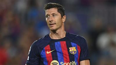 برشلونة يعلن غياب ليفاندوفسكي رسميًا عن كلاسيكو الكأس