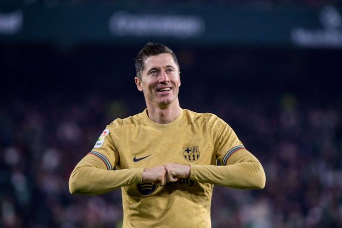 كتيبة #برشلونة تواصل المسير.. أطاحت بريال #بيتيس