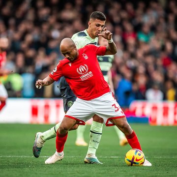 تعثر تشلسي أمام ساوث هامتون وتعادل مفاجئ لمانشستر سيتي مع نوتينغهام فورست