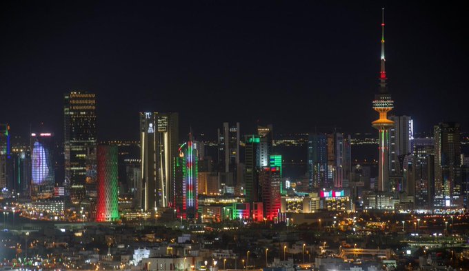 #الكويت تحيي اليوم عيدها الوطني الـ62.. ذكرى تخلد مسيرة الآباء والأجداد وتاريخهم الحافل بالتضحية  #العيد_الوطني_الكويتي