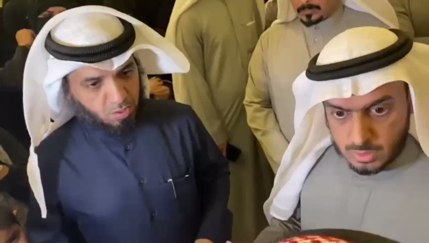 وكيل ‫الأوقاف محمد العليم: الديوان هو من أصدر قرار تعديل الدوام #اعتصام_الاوقاف #وزاره_الاوقاف