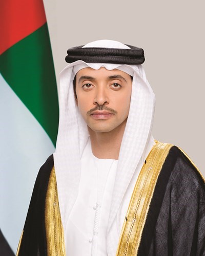 رئيس الإمارات يتلقى التهاني بالتعيينات القيادية الجديدة