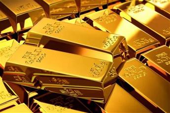 الذهب يستقر فوق 1900 دولار وسط آمال بتوقف رفع الفائدة