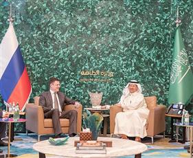 السعودية وروسيا تؤكدان التزامهما بقرار أوبك + بخفض الإنتاج حتى نهاية 2023