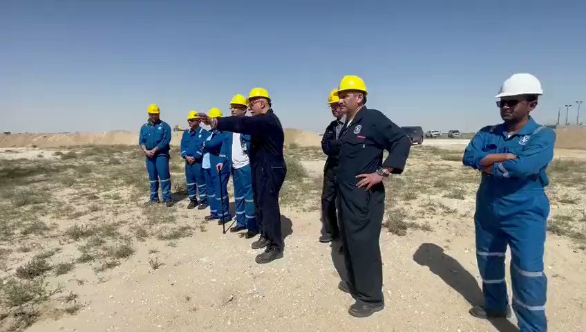 الرئيس التنفيذي لـ «نفط الكويت» يتفقّد موقع التسرُّب النفطي بعمليات الشركة غرب الكويت