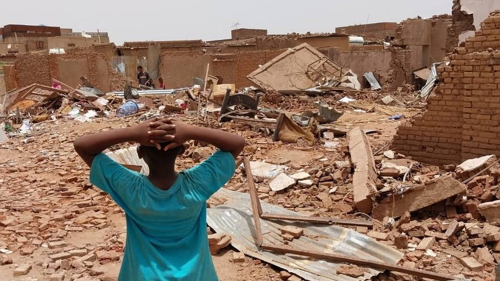 عمر البشير: الجيش السوداني يؤكد أن الرئيس السابق محتجز في مستشفى عسكري