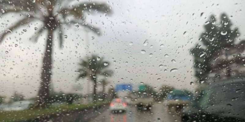 مختصون يجيبون … لماذا لم تصدق التوقعات بالأمطار الغزيرة بعد حالة الاستنفار والترقب؟ #امطار_الكويت #طقس_الكويت