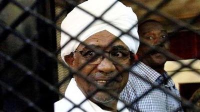 السودان.. قيادات نظام البشير يغادرون سجن كوبر ويعلنون توفير الحماية لأنفسهم