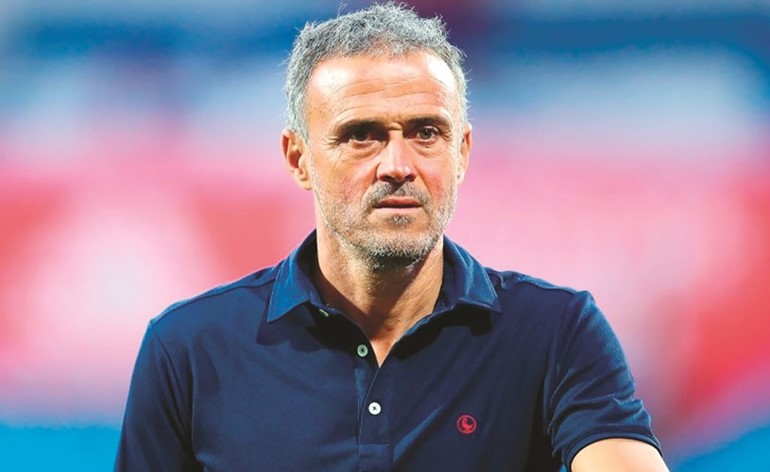 إنريكي يتفاوض لتدريب الهلال