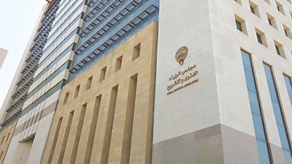 ترقية أحمد صقر الدويلة إلى نائب من الدرجة الثانية في «الفتوى والتشريع»