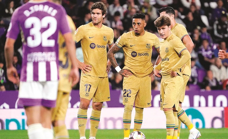 سوسييداد لعبور أتلتيكو.. و«الخفافيش» للبقاء بإسقاط إسبانيول وبرشلونة لاستعادة ذاكرة الانتصارات