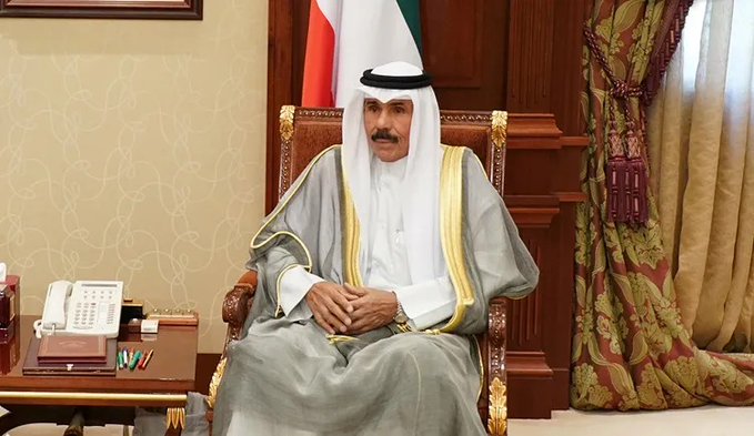#سمو_الأمير يعزي أسرة #عبدالكريم_عبدالقادر: مسيرته حافلة بالإبداع وإسهاماته ستظل راسخة في الأذهان
